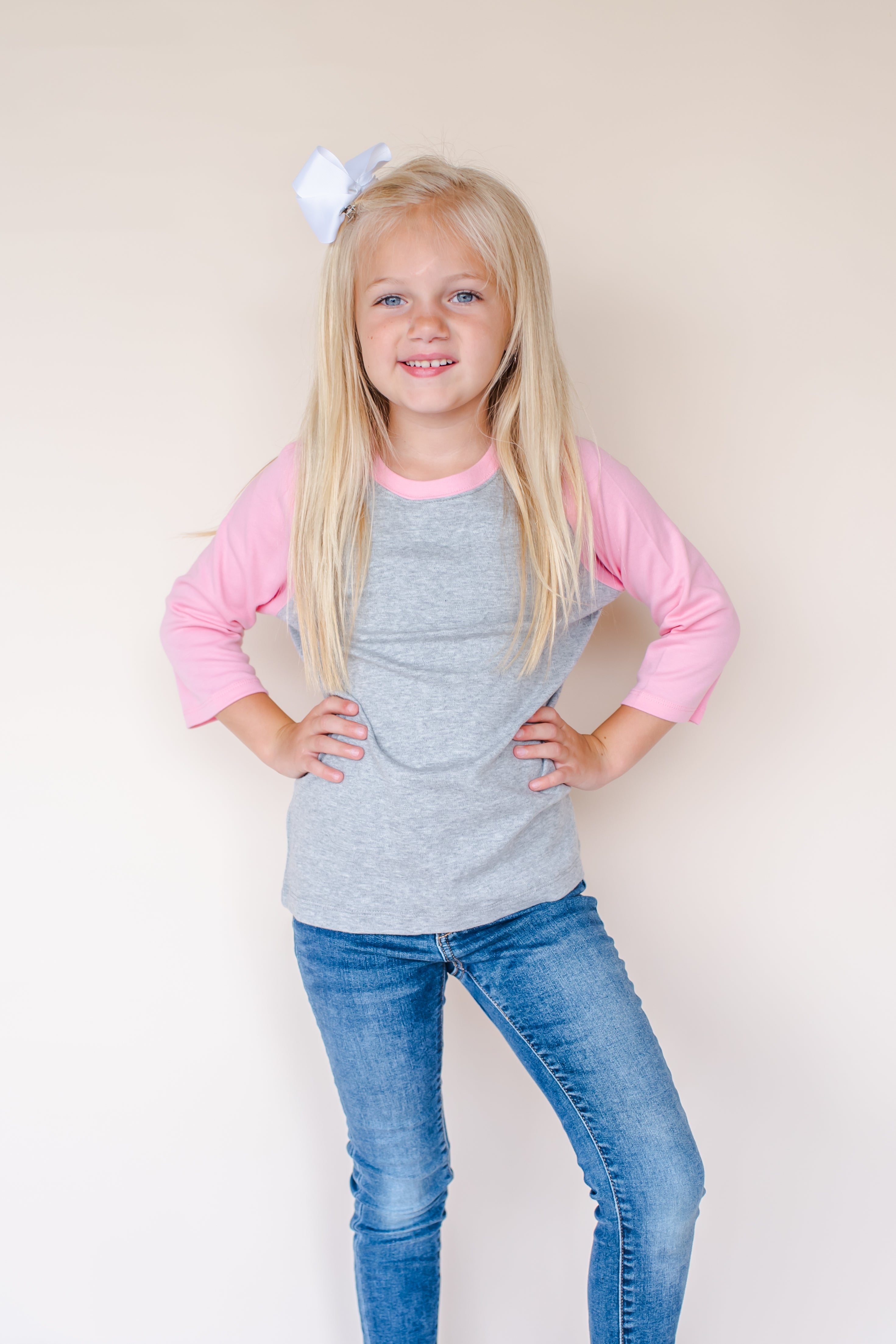 Unisex Raglan Shirt with Grey Body (Youth)