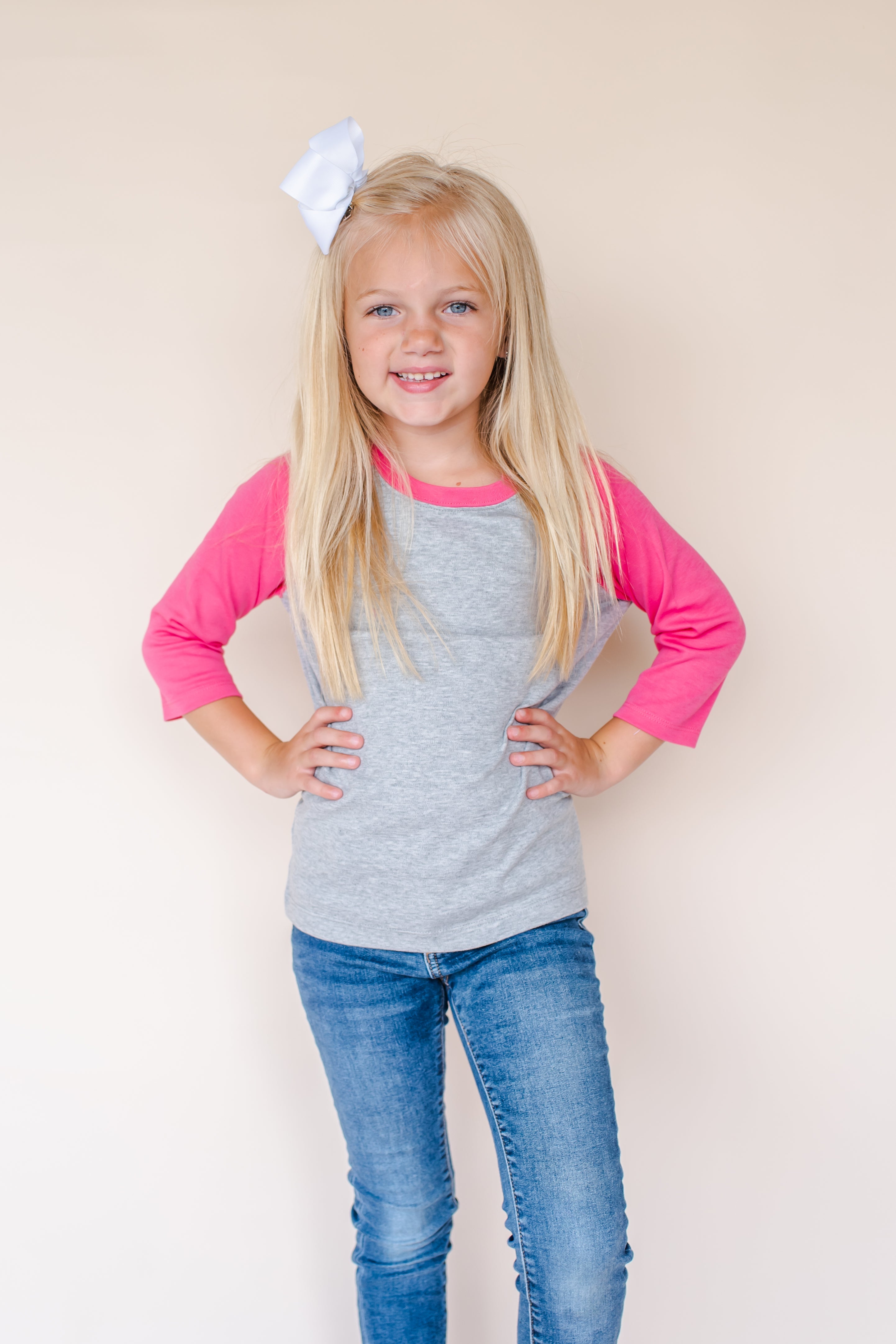 Unisex Raglan Shirt with Grey Body (Youth)
