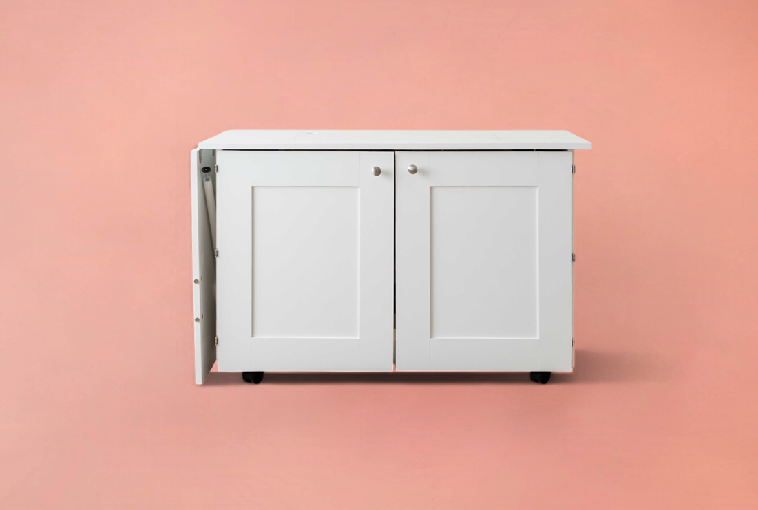 DreamStation Sewing Table
