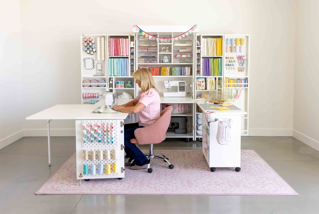 DreamStation Sewing Table