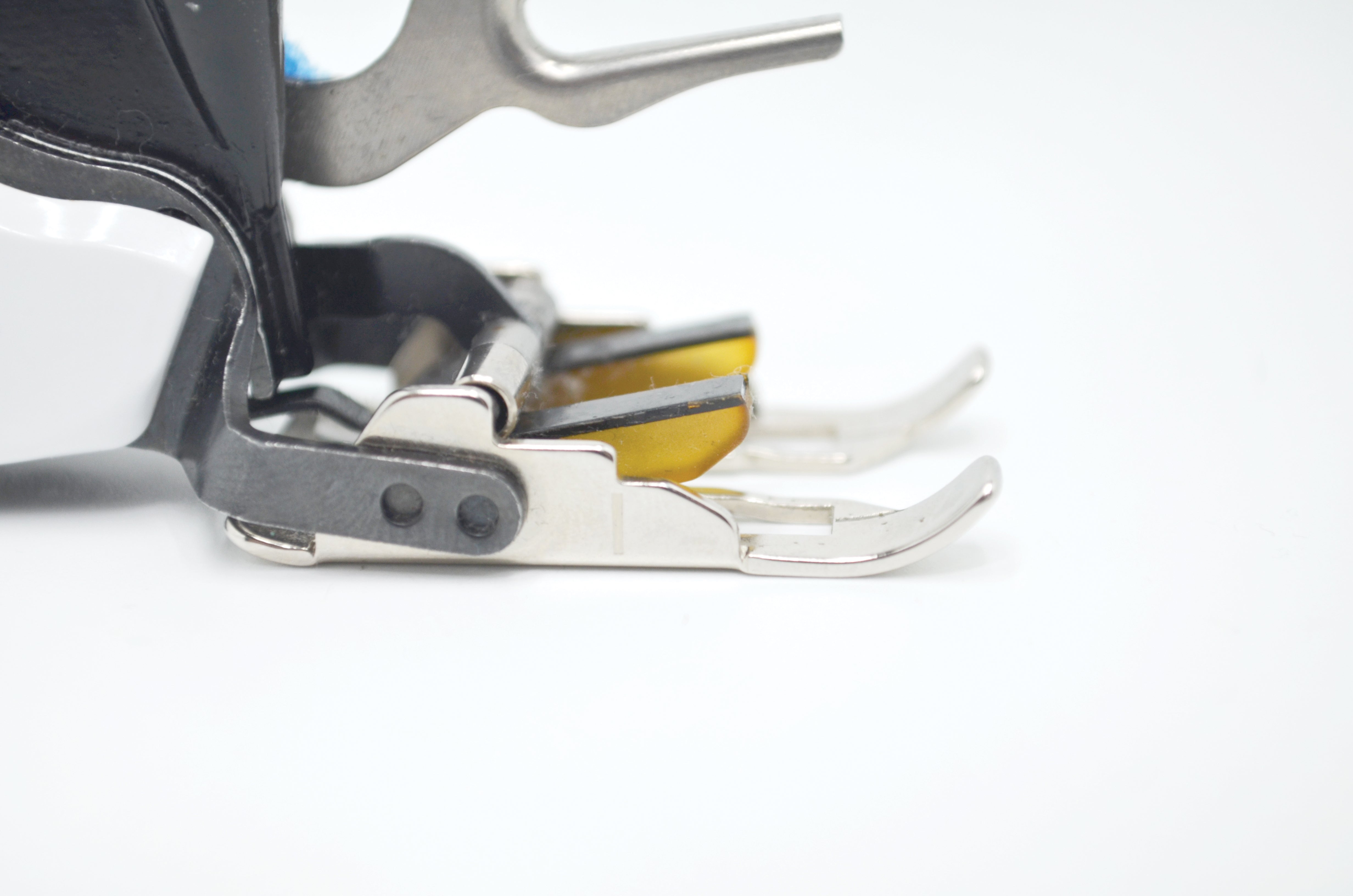 Ultimate Guide to Sewing Machine Feet