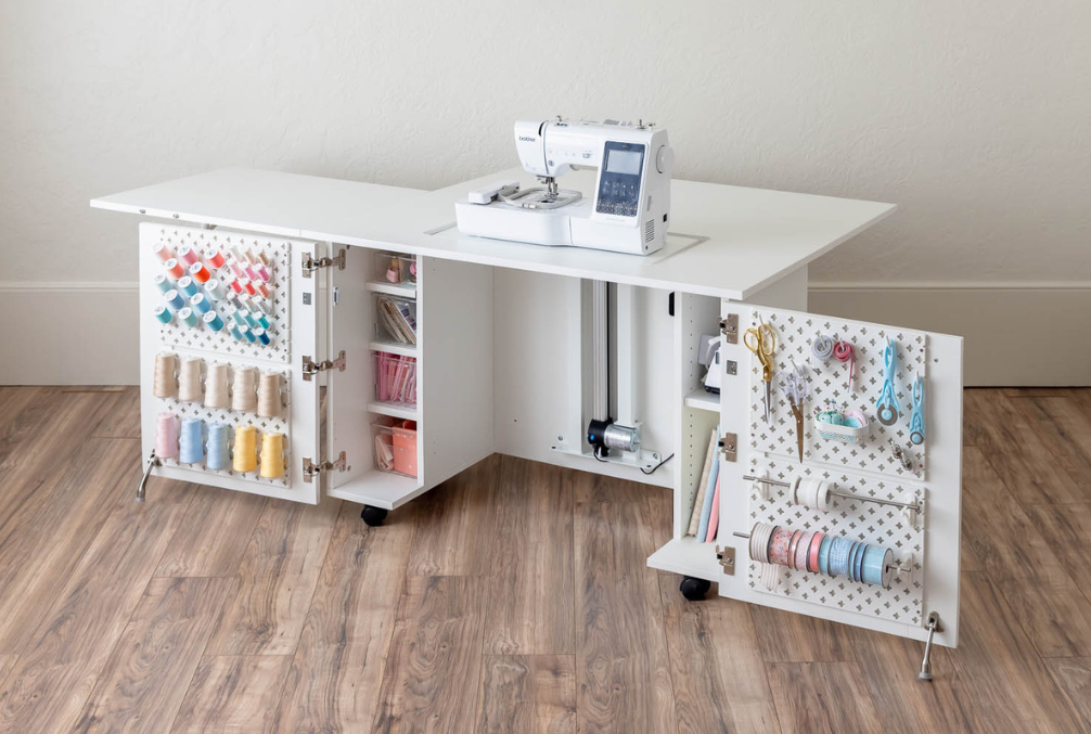 DreamStation Sewing Table