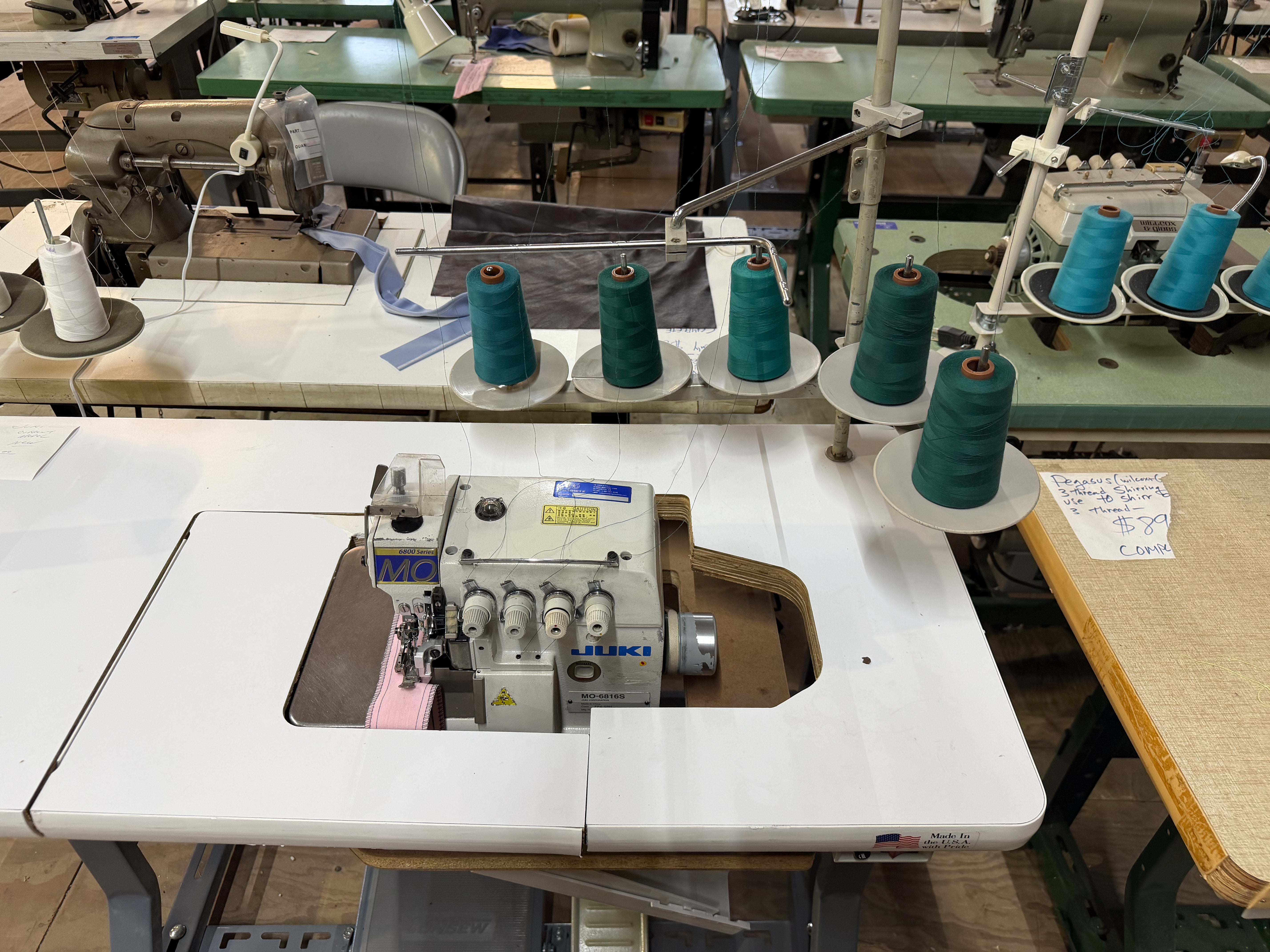 Used Juki 5 thread mo6800