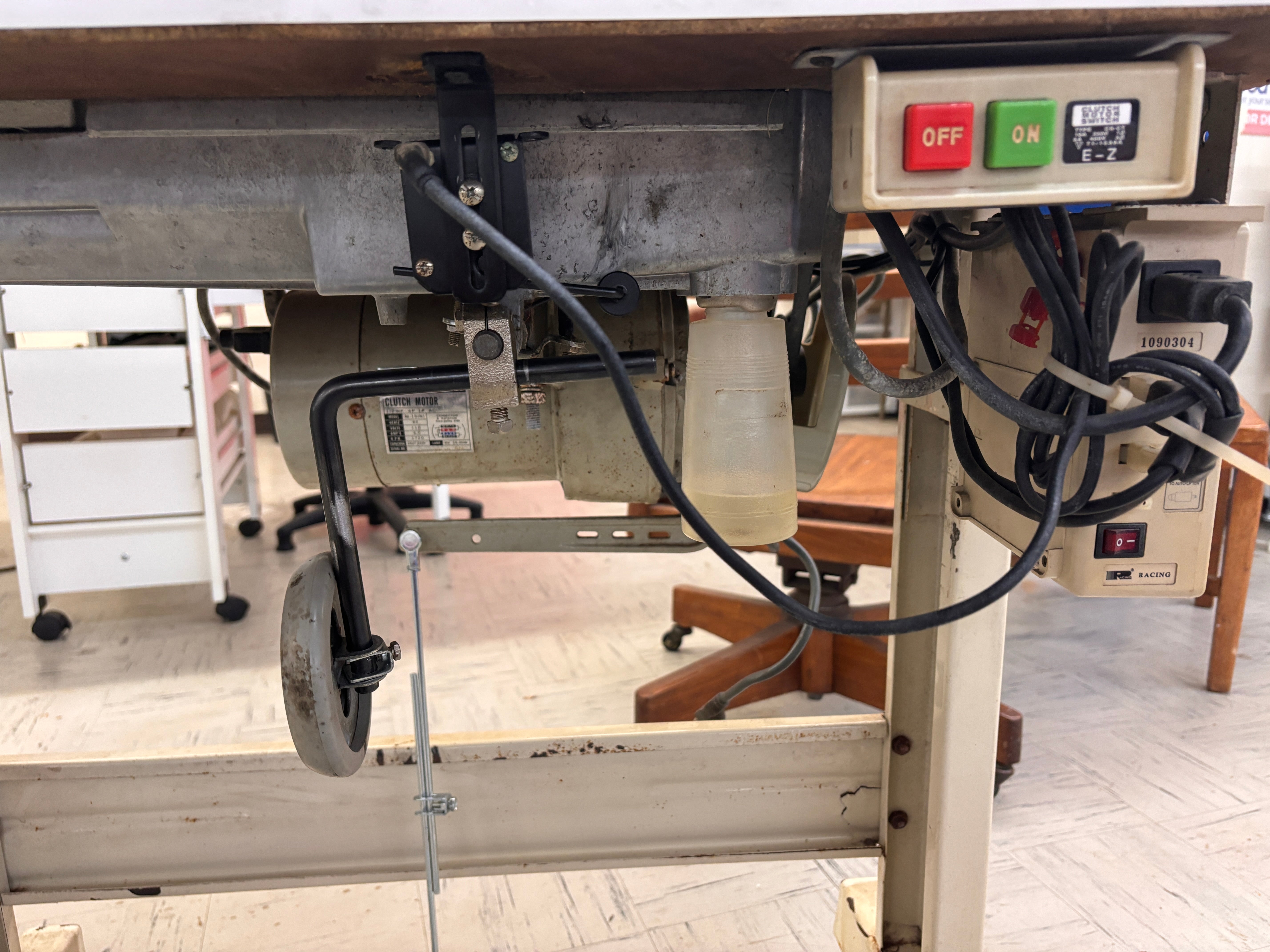 Used 2 Needle Brother LT2-B842-5