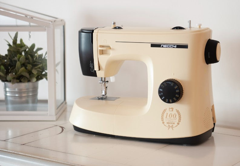 Necchi KM417A