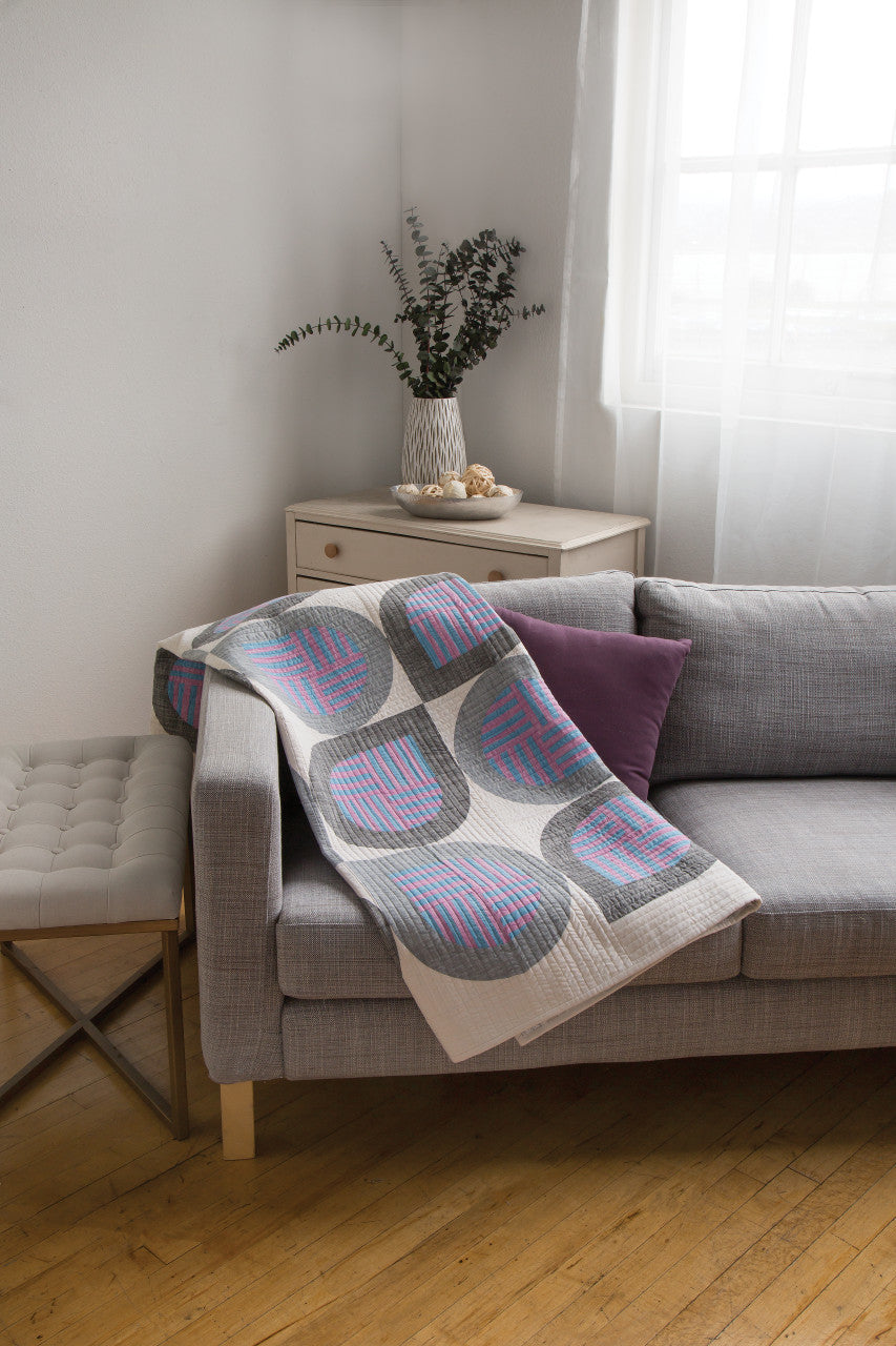 Quilt Modern Curves & Bold Stripes