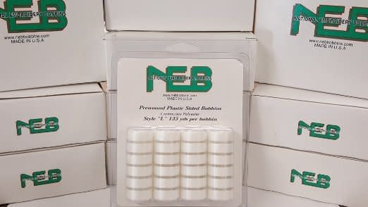 NEBS Plastic Sided Prewound L Bobbin 10pk White